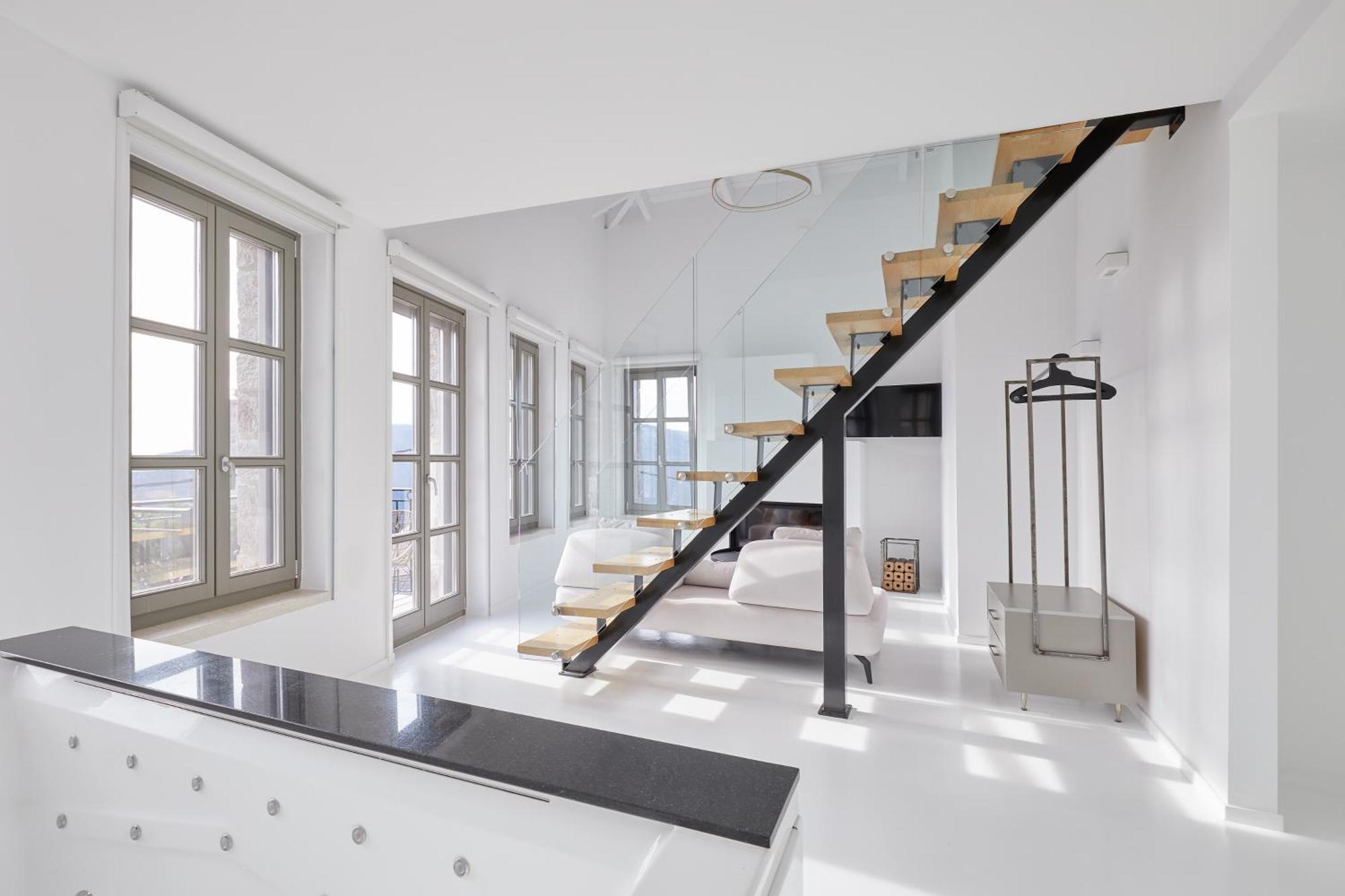 Clock Tower Arachova Suites エクステリア 写真