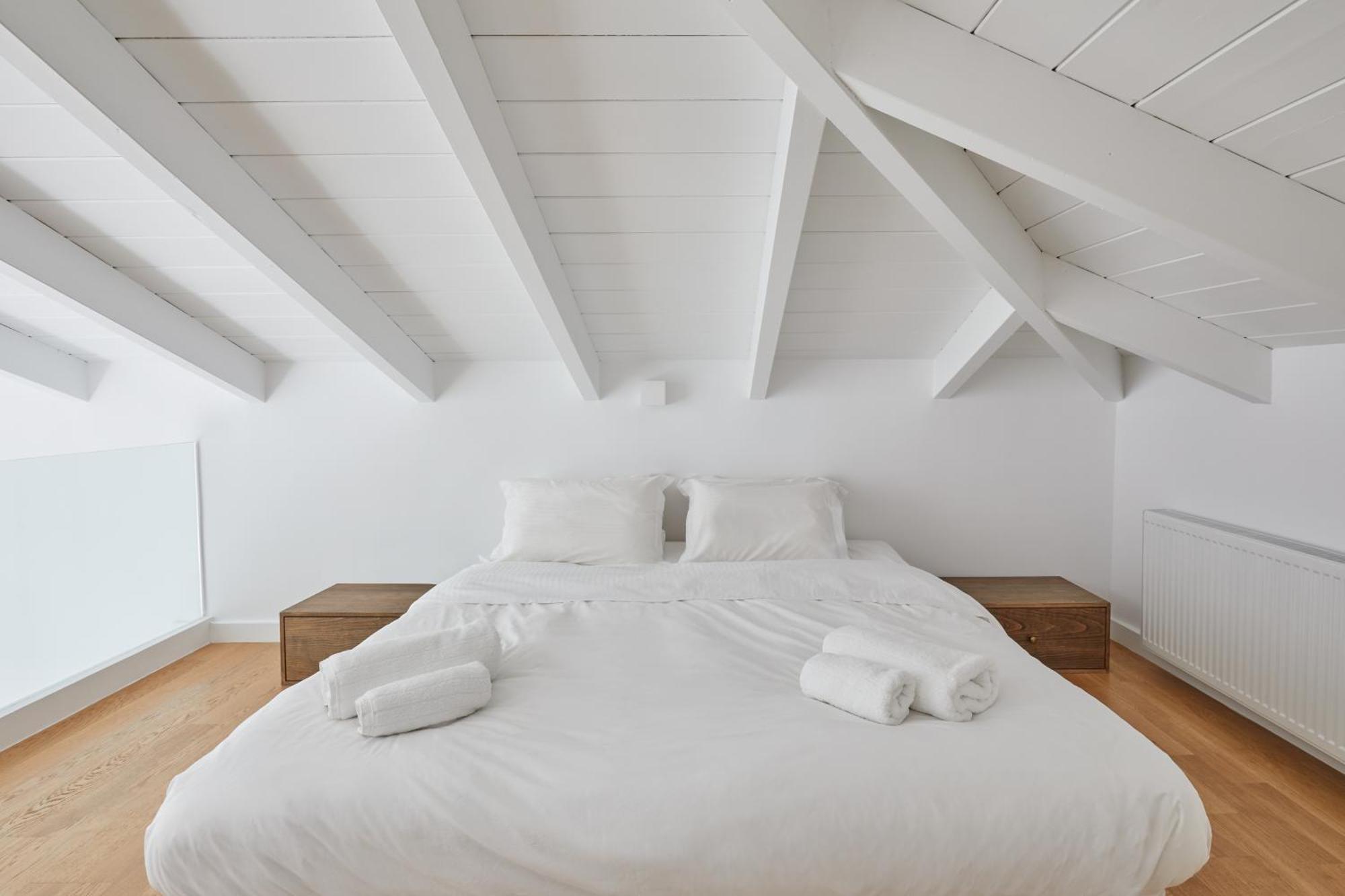Clock Tower Arachova Suites エクステリア 写真